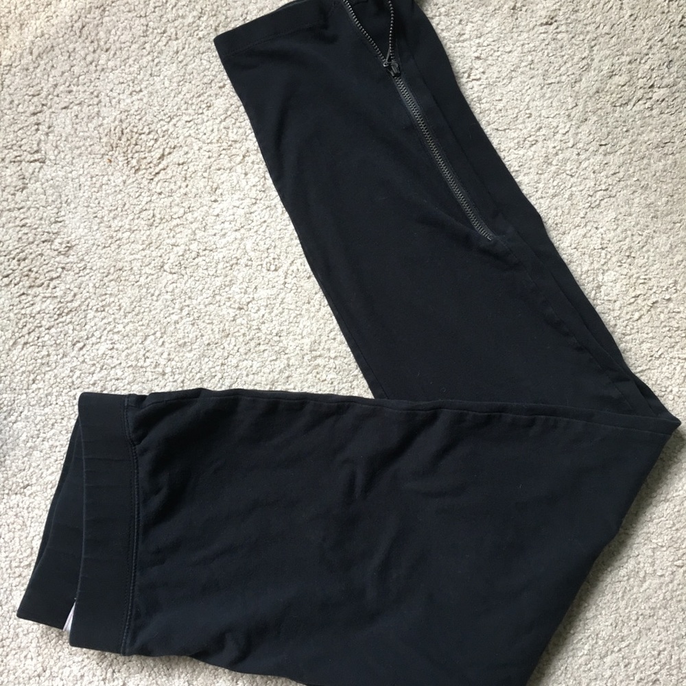Gap zip leggings